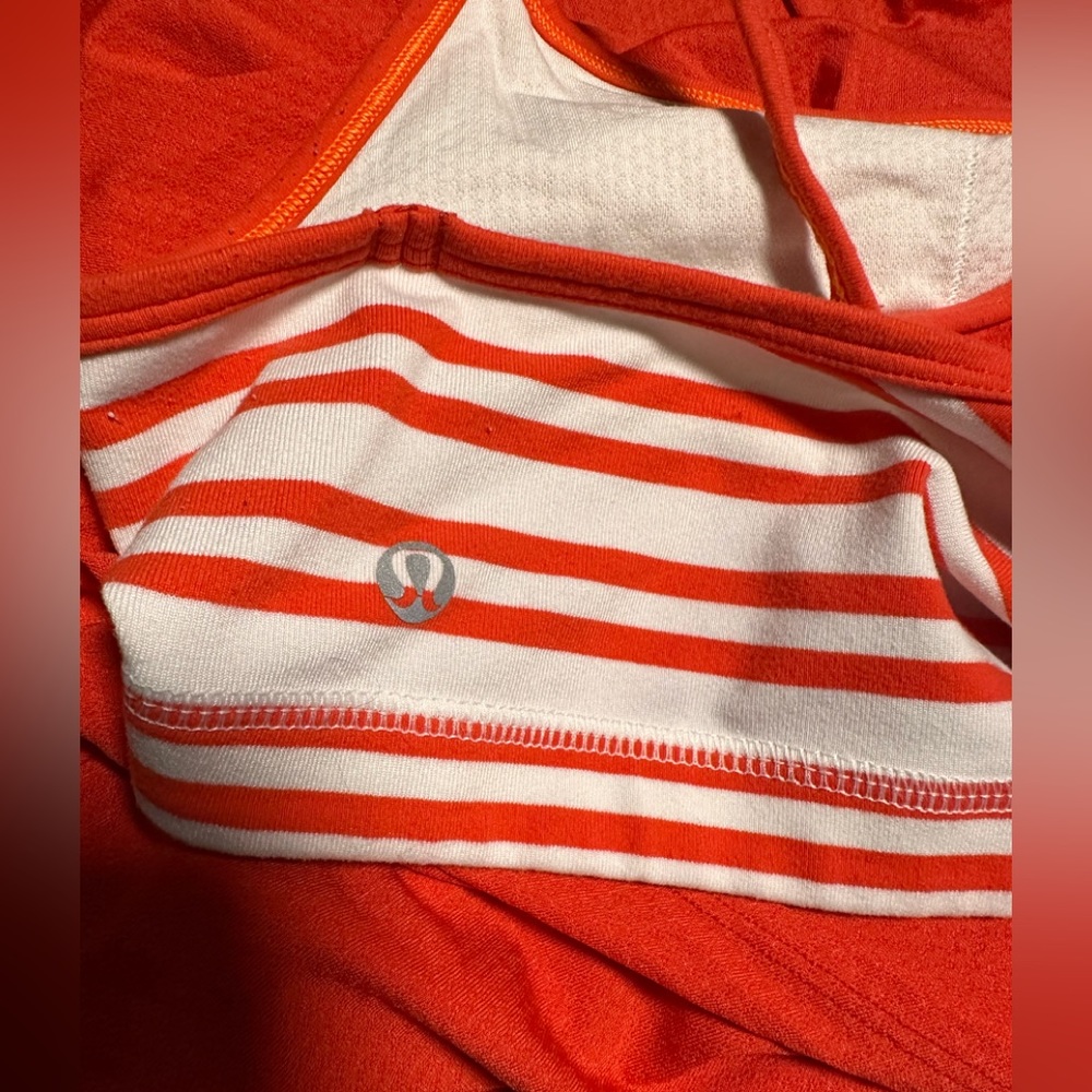 Lululemon No Limits tank, Love Red and white stripes size 8 - Picture 6 of 7